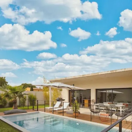 Moderne Avec Piscine Villa *