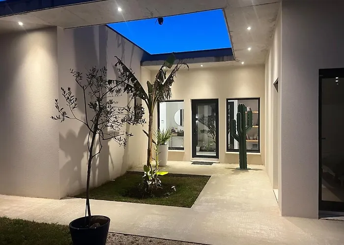 Moderne Avec Piscine Chauffee * Villeneuve-lès-Avignon