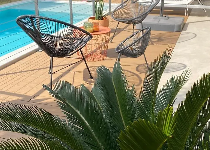 Moderne Avec Piscine Chauffee